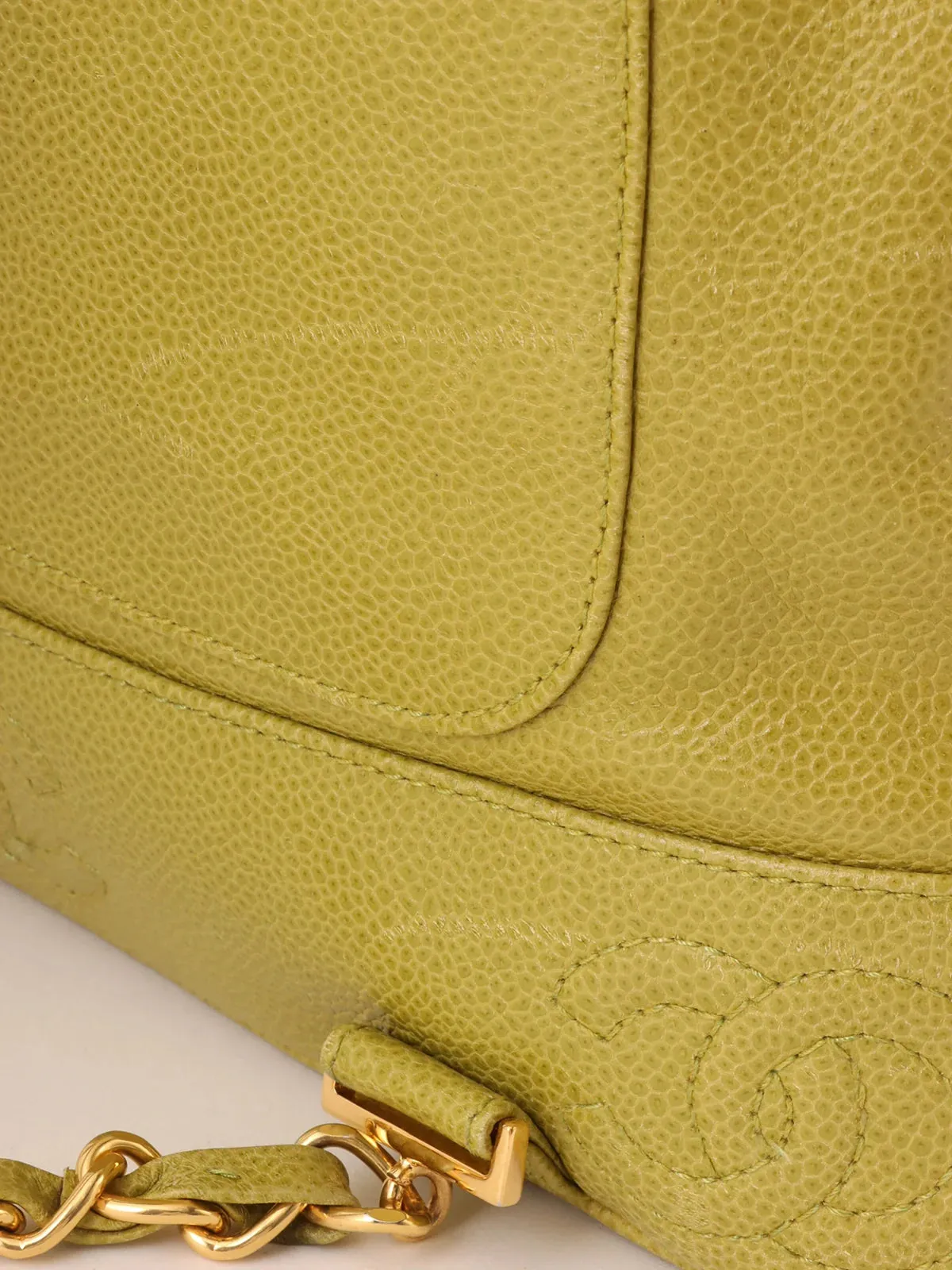 CHANEL Around 1997 Made Caviar Skin 6 Cc Mark Stitch Turn-Lock Backpack Lime Green