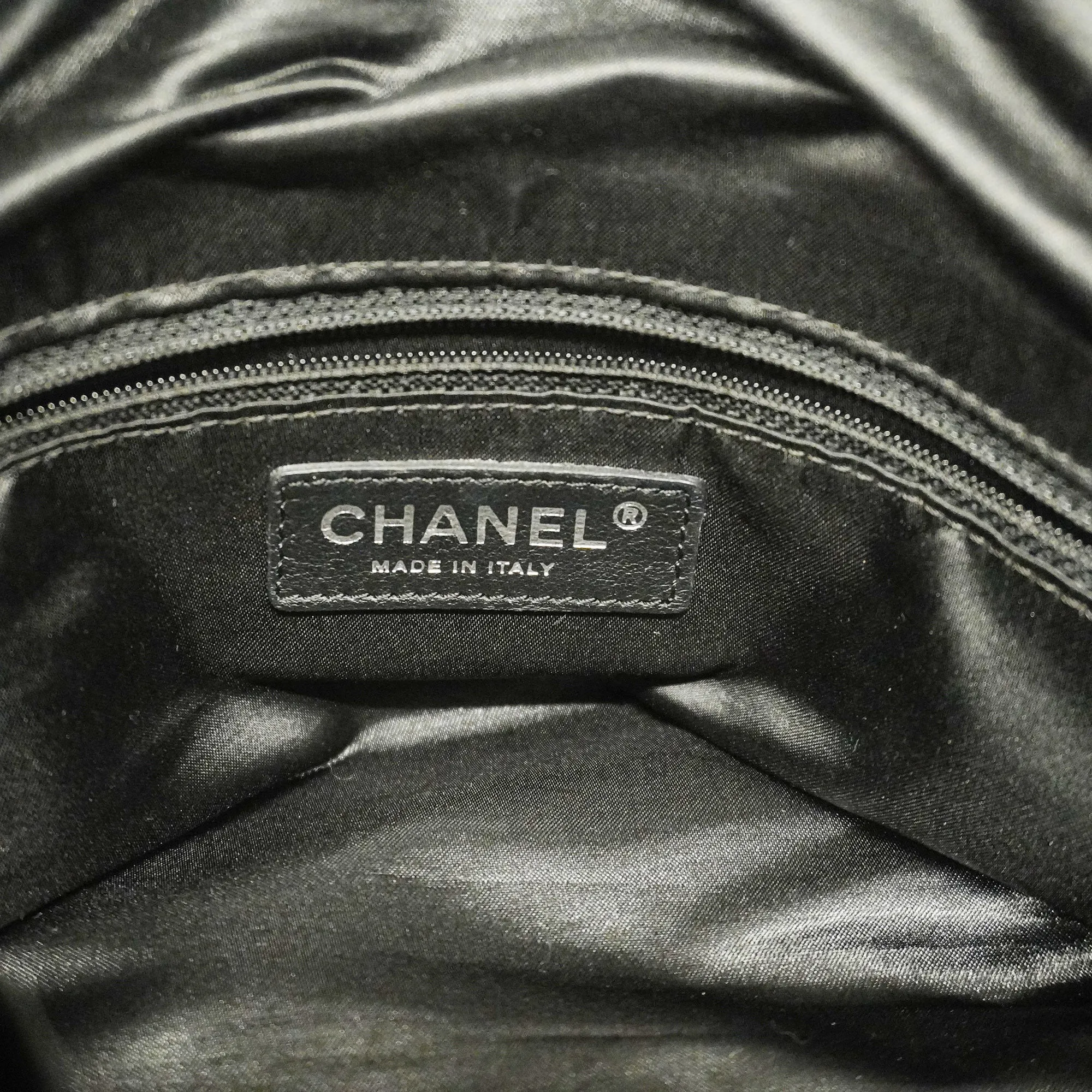 CHANEL  Bubble Quilt Chain Shoulder Women's Leather Shoulder Bag