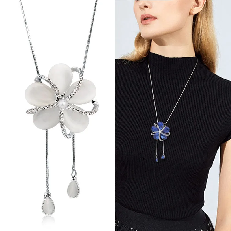 Wenkouban Sunflower Crystal Pendant Necklace Women Fashion Blue White Rhinestone Long Chain Necklaces & Pendants Jewelry