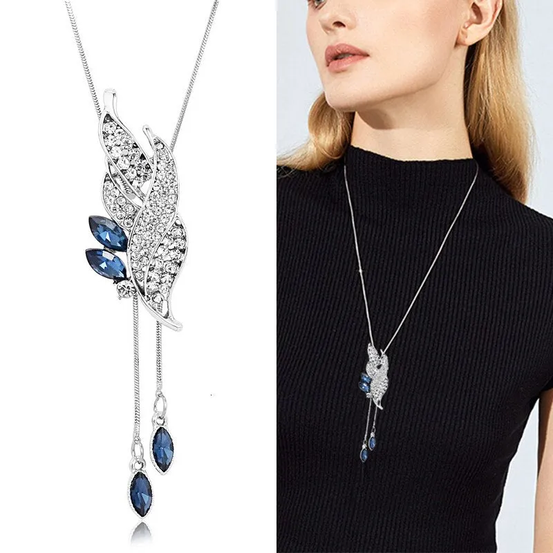 Wenkouban Sunflower Crystal Pendant Necklace Women Fashion Blue White Rhinestone Long Chain Necklaces & Pendants Jewelry