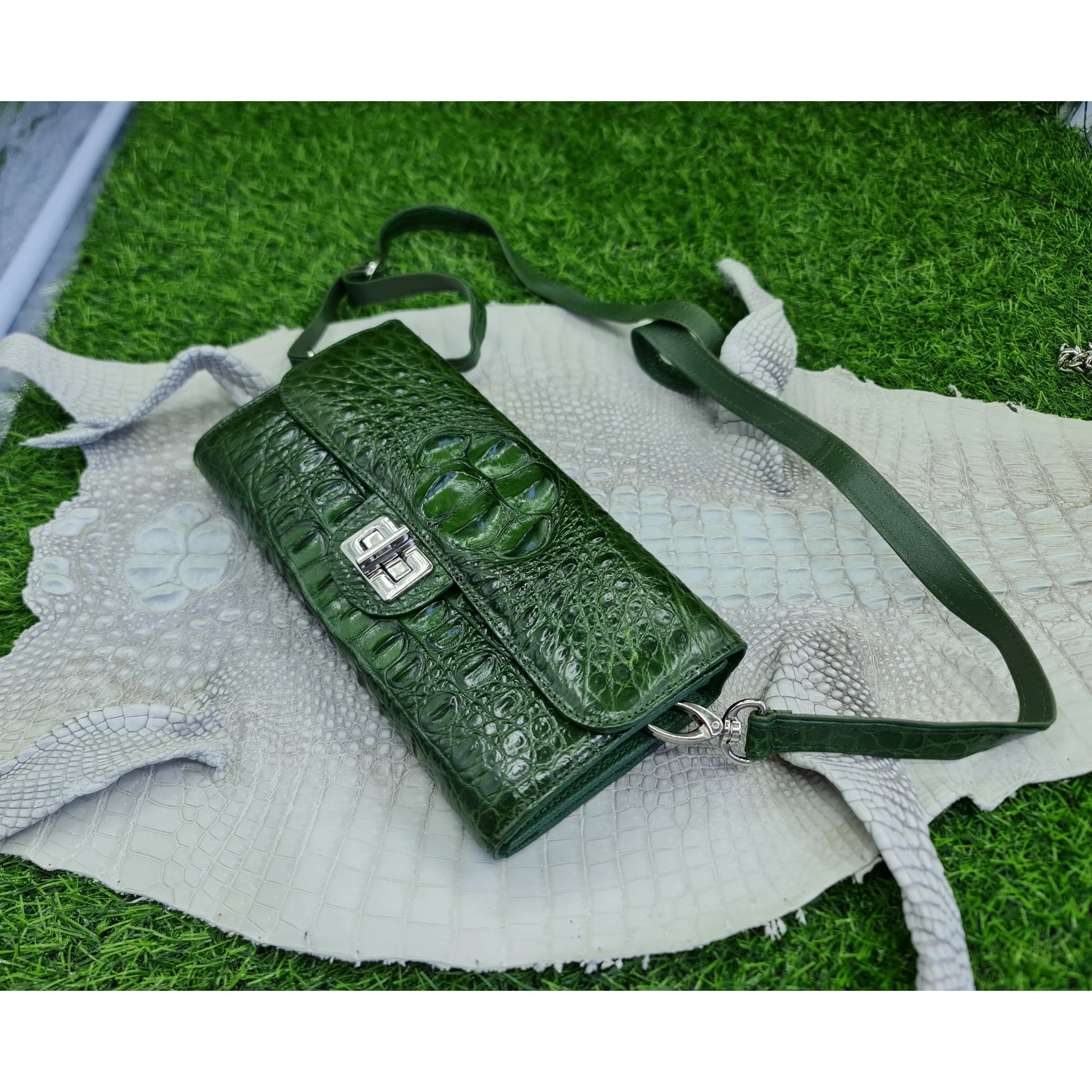 Womens Leather Alligator Handbag Handmade Luxury Leather Bag - Work Bag Women - Green Leather Satchel Purse XACH-05